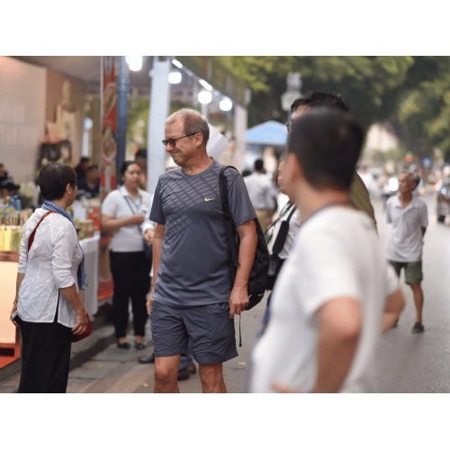 Đến để nhớ thương